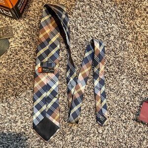 Plaid Silk Tie in Brown and Blue - Classic Men's Accessory Made in Italy
